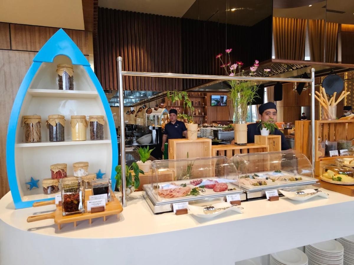 Wyndham Grand Kn Paradise קאם ראן מראה חיצוני תמונה